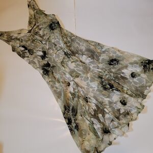 Vintage floral green white gray black dress midi